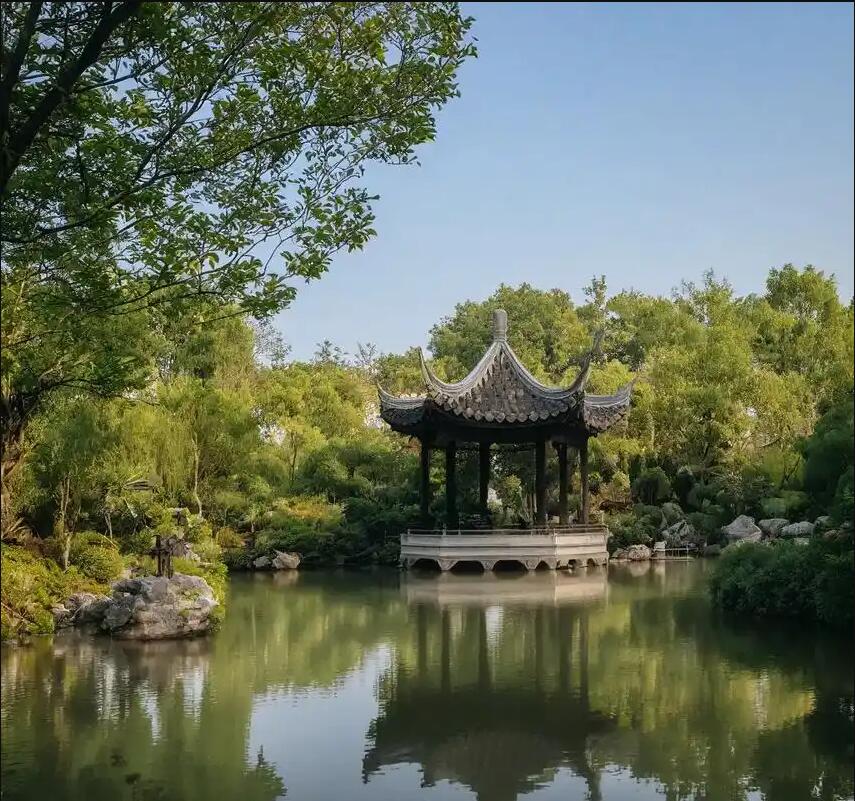 广西书雪餐饮有限公司